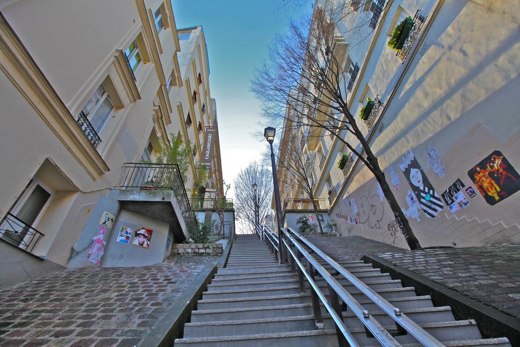 Caulaincourt Montmartre By Hiphophostels Paris Exteriör bild